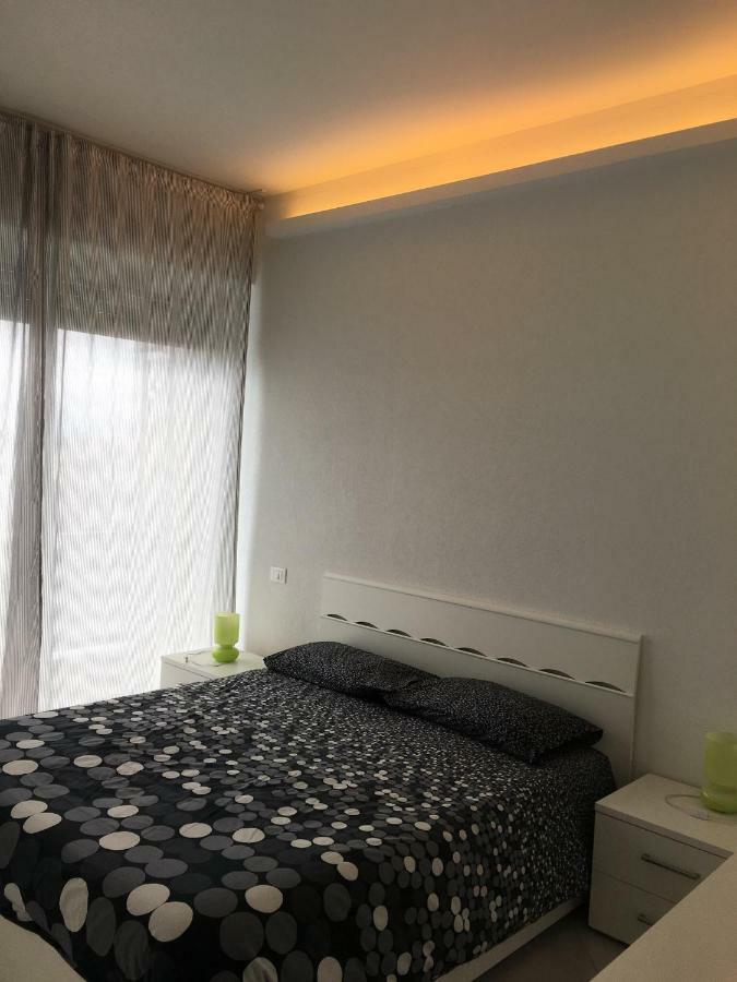 Appartamento Sul Porto Loano Luaran gambar