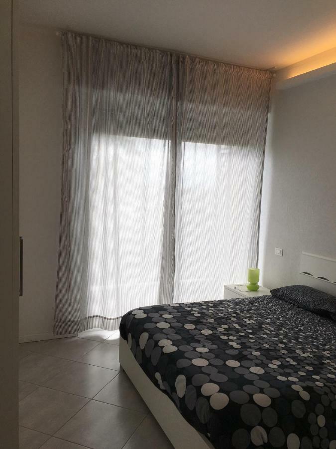 Appartamento Sul Porto Loano Luaran gambar